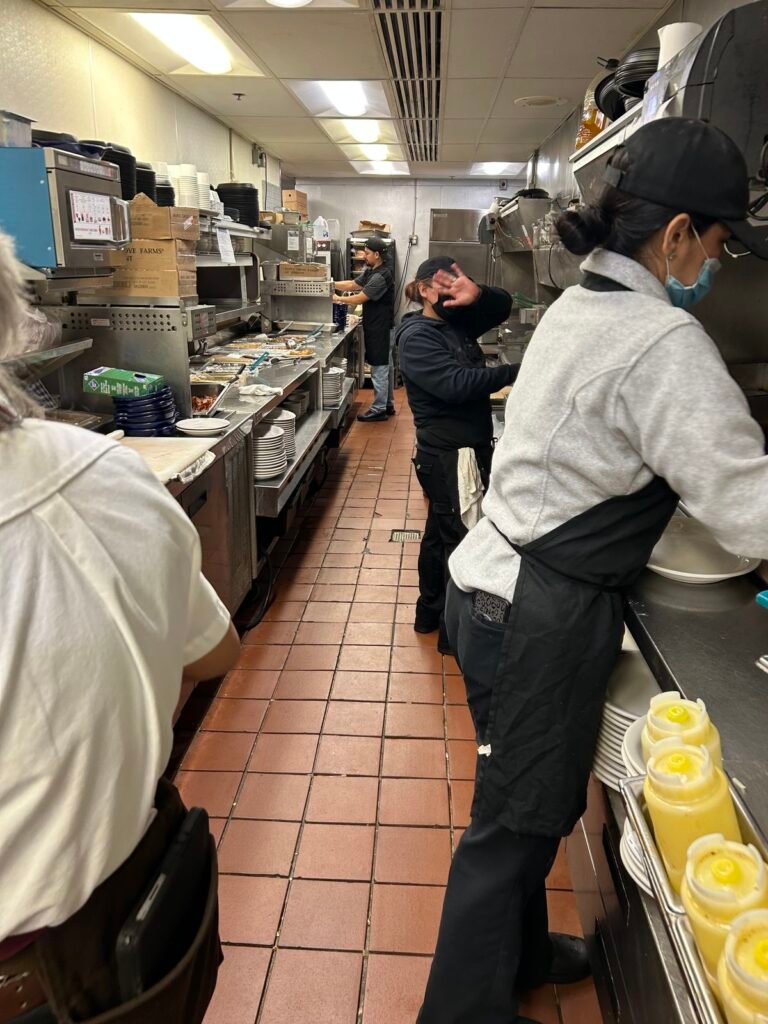 Restaurant Job in Canada