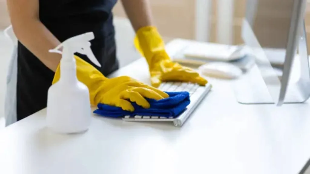 Cleaning Worker Job in Czechia