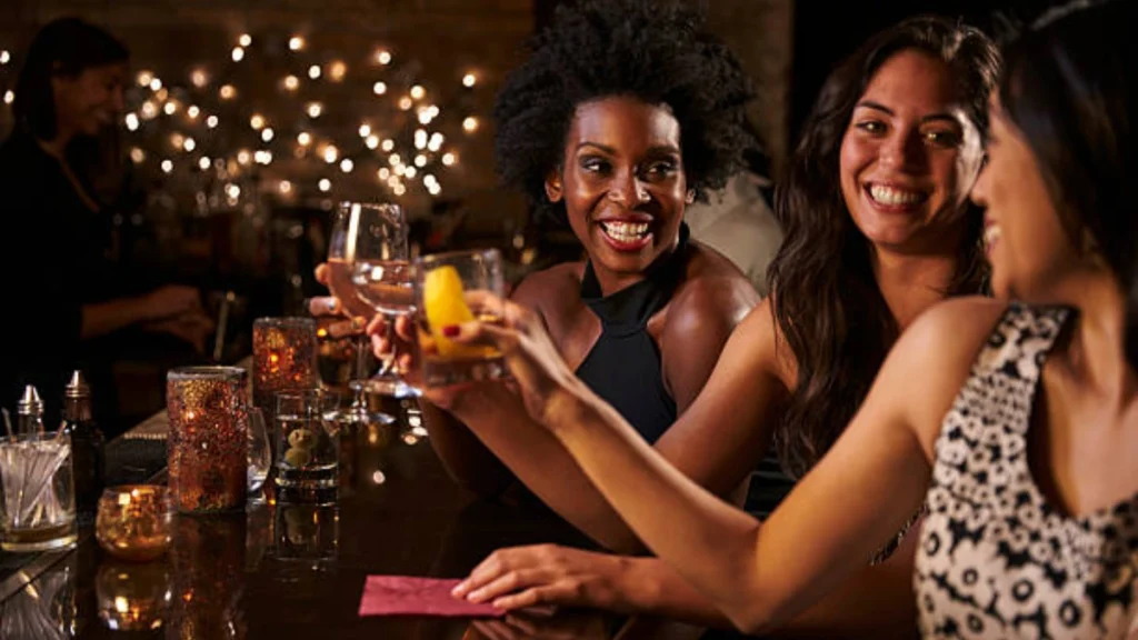 Lounge Bartender Job in Hong Kong