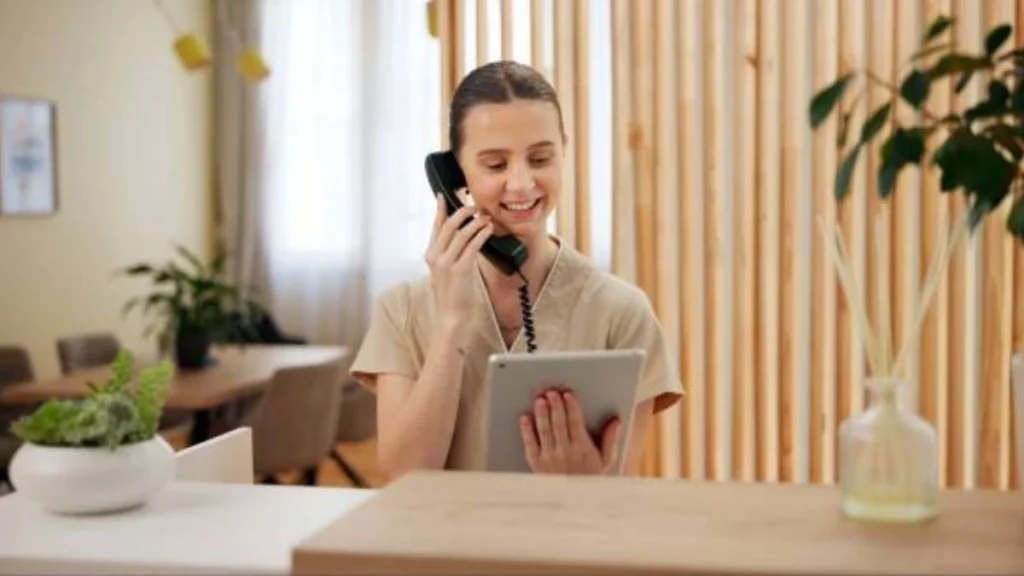 Receptionist Job in Spain